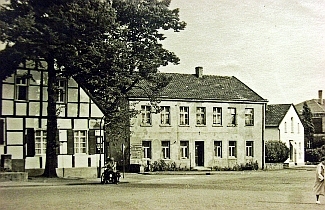 Kreuzung Blaue Ecke - Oststr.- Ledder Str. - Münsterstraße